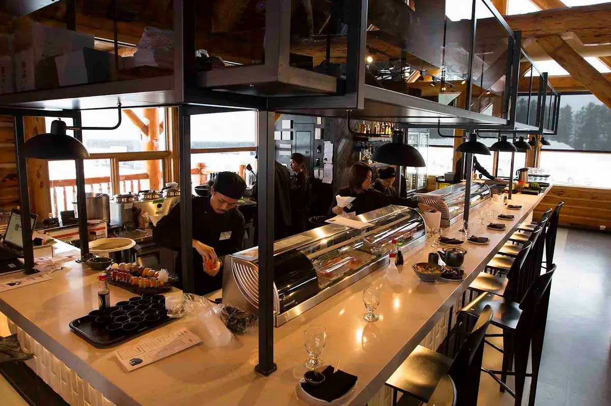 Kuma Yama restaurant in Lake Louise